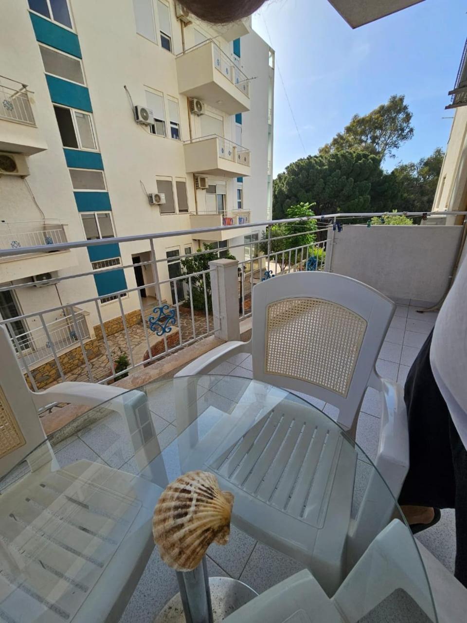 Redsun Apartment Avlonya Dış mekan fotoğraf