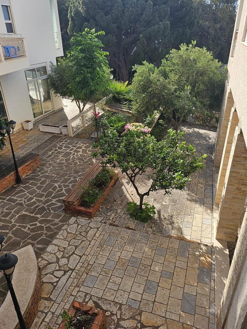 Redsun Apartment Avlonya Dış mekan fotoğraf