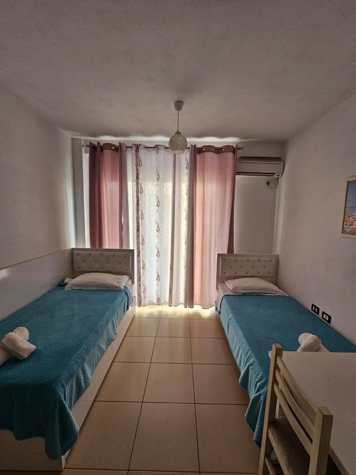Redsun Apartment Avlonya Dış mekan fotoğraf