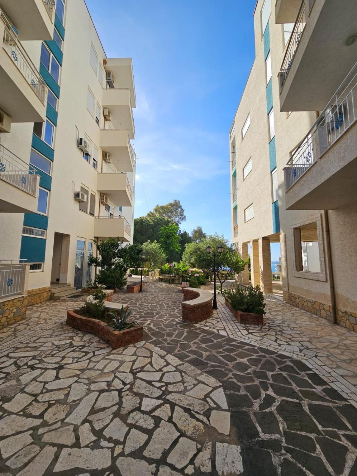Redsun Apartment Avlonya Dış mekan fotoğraf